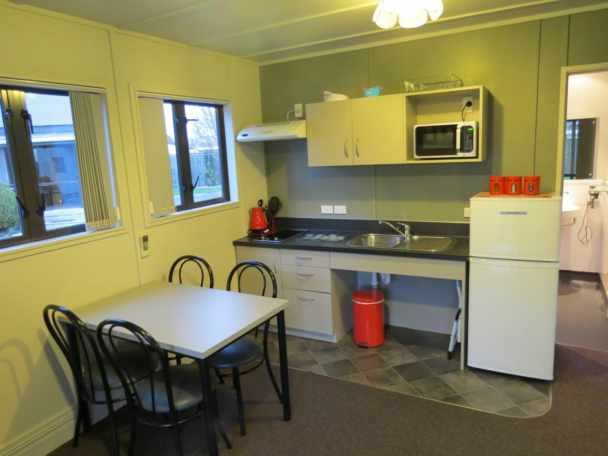 Christchurch Kiwi Holiday Park & Motels Extérieur photo